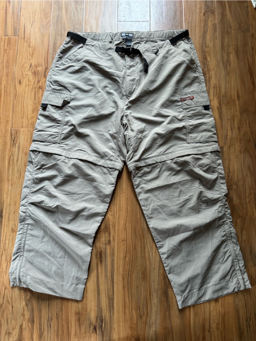 REI Convertible Cargo Pants Convertible 100% Nylon Khaki Outdoor Hiking Sz 20